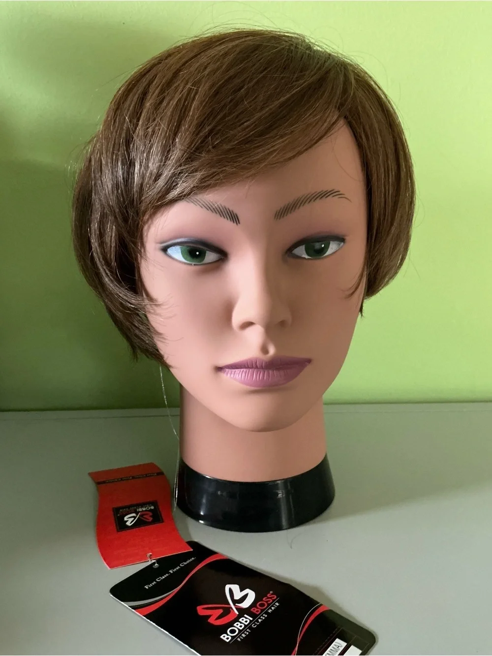 NIP Bobbi Boss Wig Style Emma - M234 Color 1010 - Picture 2 of 11